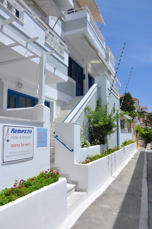 Remezzo Hotel & Studios Pythagoreio  Ngoại thất bức ảnh